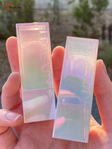 پک رژلب جامد گلیتری الماسی برند هدی بیوتی 5