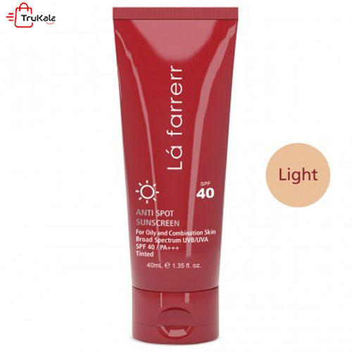 Lafarrerr-sunscreen-for-oily-and-acne-prone-skin کرم ضد آفتاب مخصوص پوست های چرب و مستعد آکنه لافارر