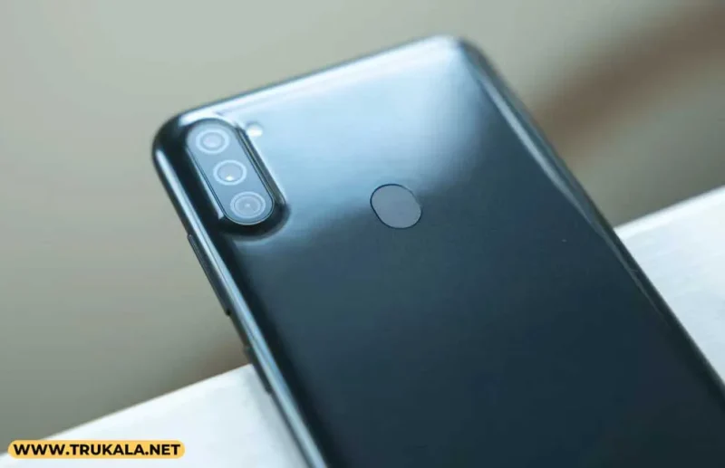 سامسونگ Galaxy A11 دو سیم کارت ظرفیت 32 گیگابایت رم 2