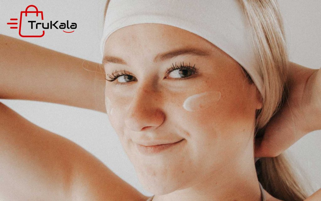 چگونه پوست خود را روشن تر کنیم؟ 15 نکته برای سفید کردن و روشن کردن رنگ پوست! - تروکالا