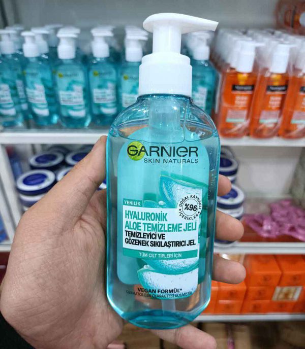 ژل آرایش پاک کن الوورا گارنیر