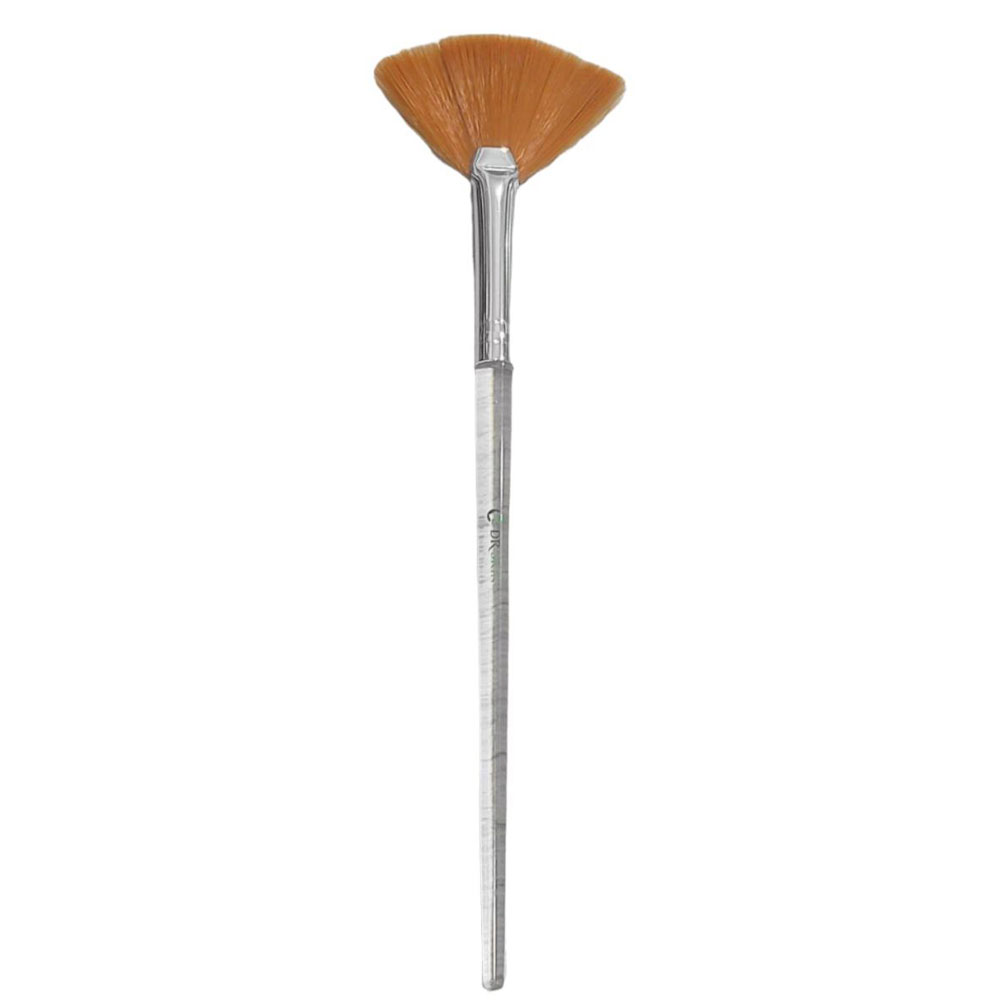 Skin-Doctor-blowing-brush براش بادبزنی دکتر اسکین