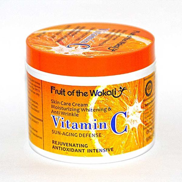 کرم ویتامین سی وکالی