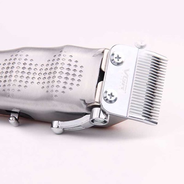 ماشین اصلاح وی جی آر 667