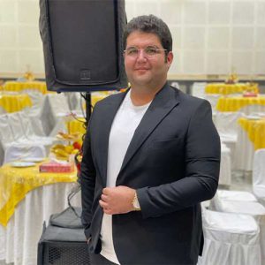 داریوش پیغون