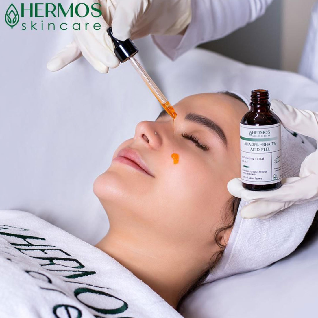 سرم لایه بردار اسیدی هرموس