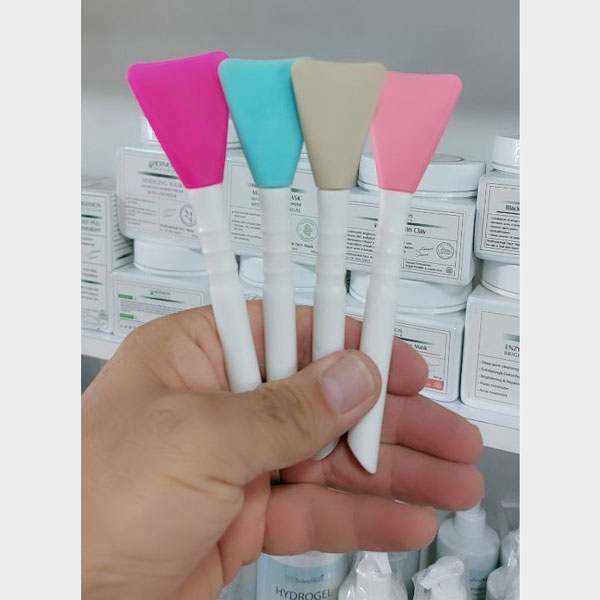 خرید براش سیلیکونی مخصوص ماسک صورت