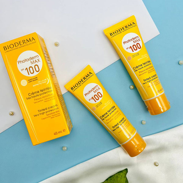 کرم ضد آفتاب بژ روشن بایودرما