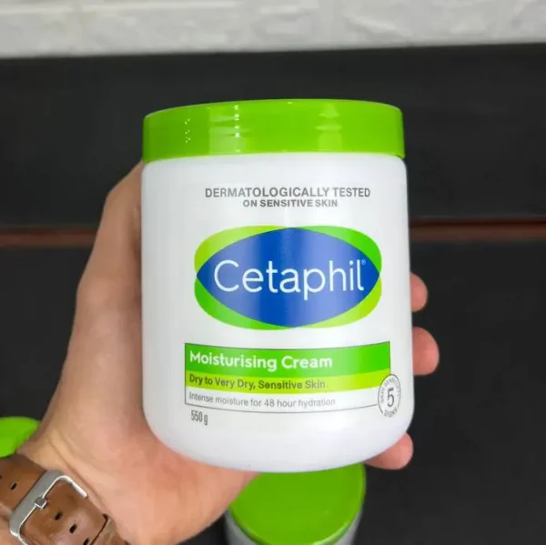 کرم مرطوب کننده ستافیل Cetaphil حجم 550 گرم