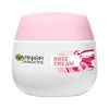 کرم آبرسان گل رز گارنیر
