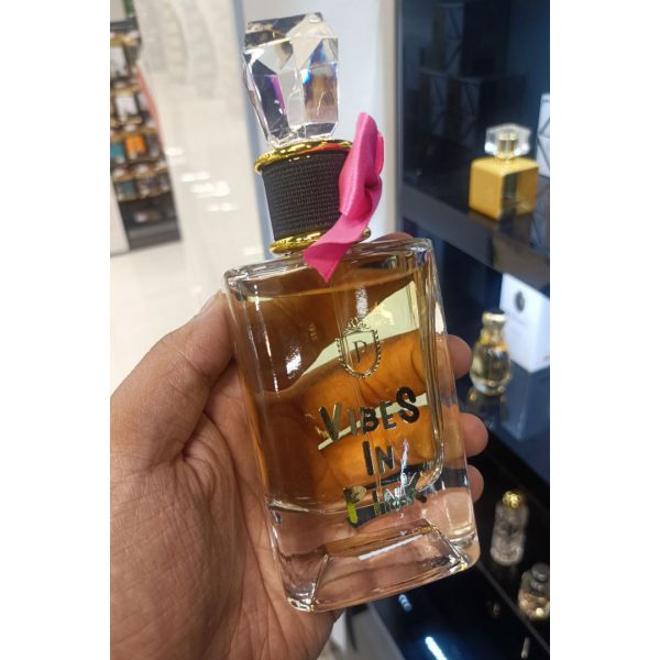 ادکلن زنانه وایب این پینک پارلمنت