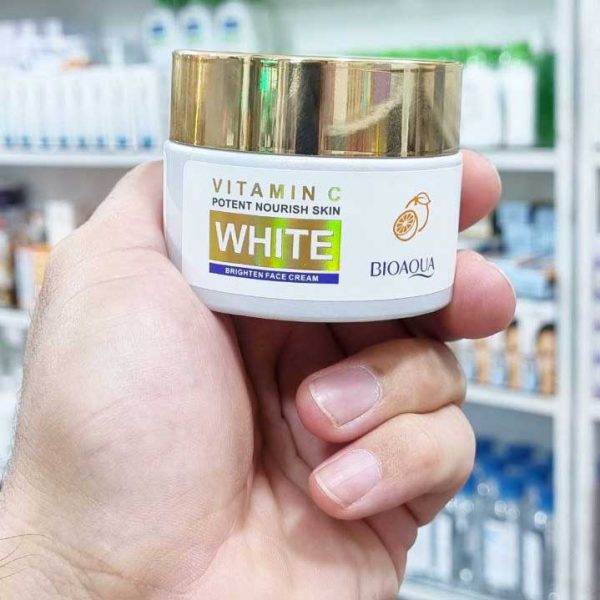 کرم کاسه ای سفید کننده صورت ویتامین سی بیوآکوا