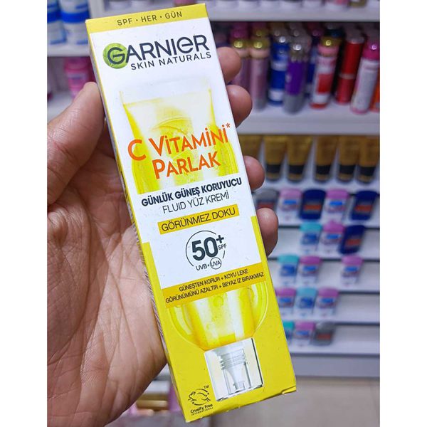 ضد آفتاب بی رنگ ویتامین سی گارنیر