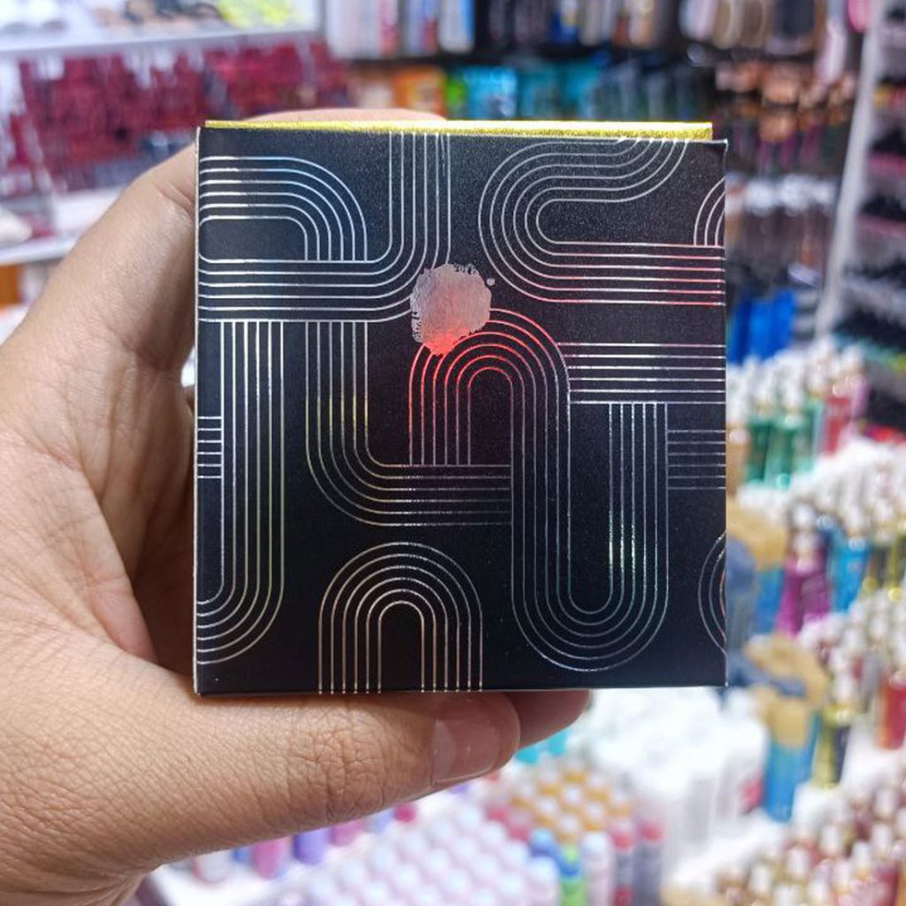 پنکک لاکچری کوین