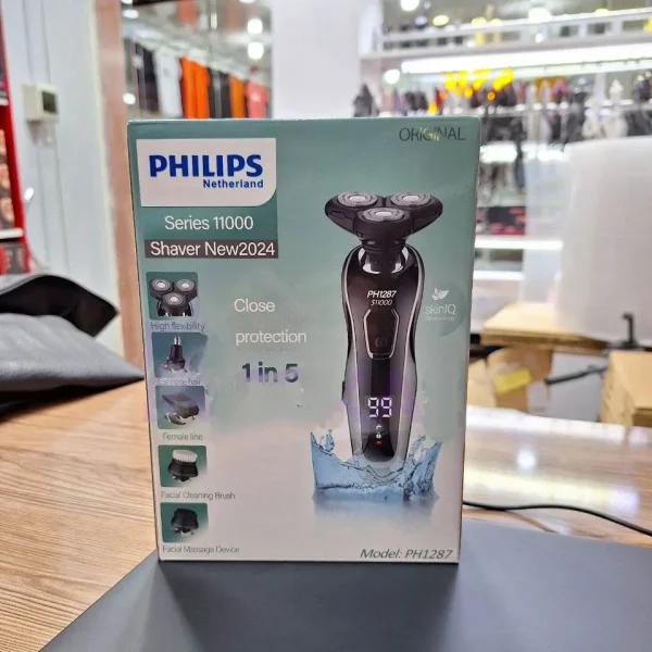 ریش تراش سه تیغ فیلیپس 11000