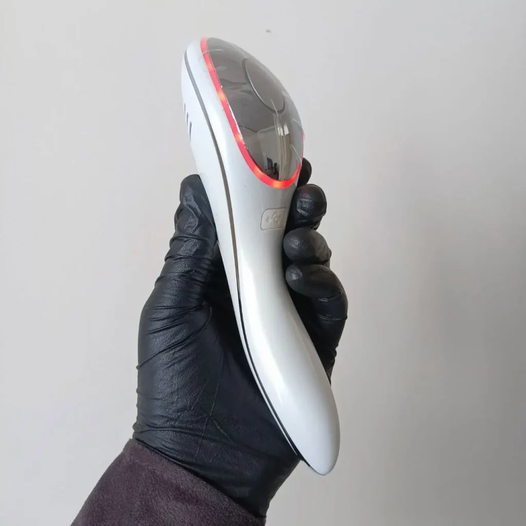 اتو 4 کاره زیبایی