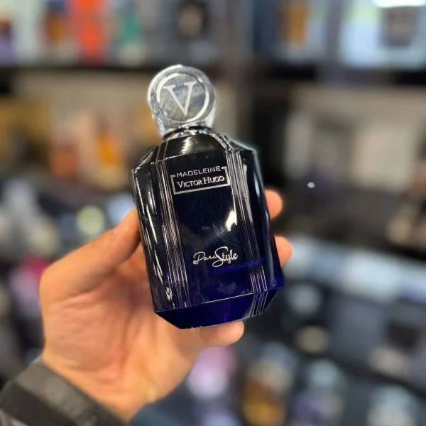 ادوپرفیوم مردانه مدلین ویکتور هوگو