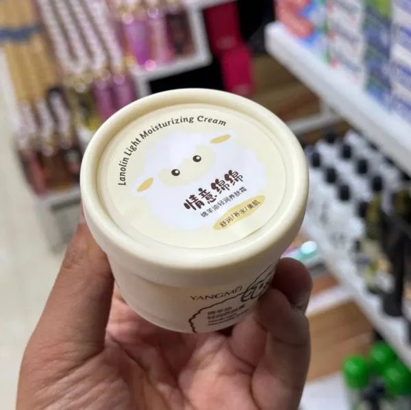 خرید کرم شیر گوسفند یانگمی