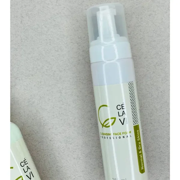 فوم پاک کننده پوست خشک سلاوی