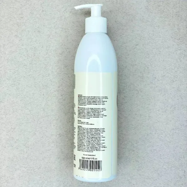 ژل آبرسان پوست چرب سلاوی