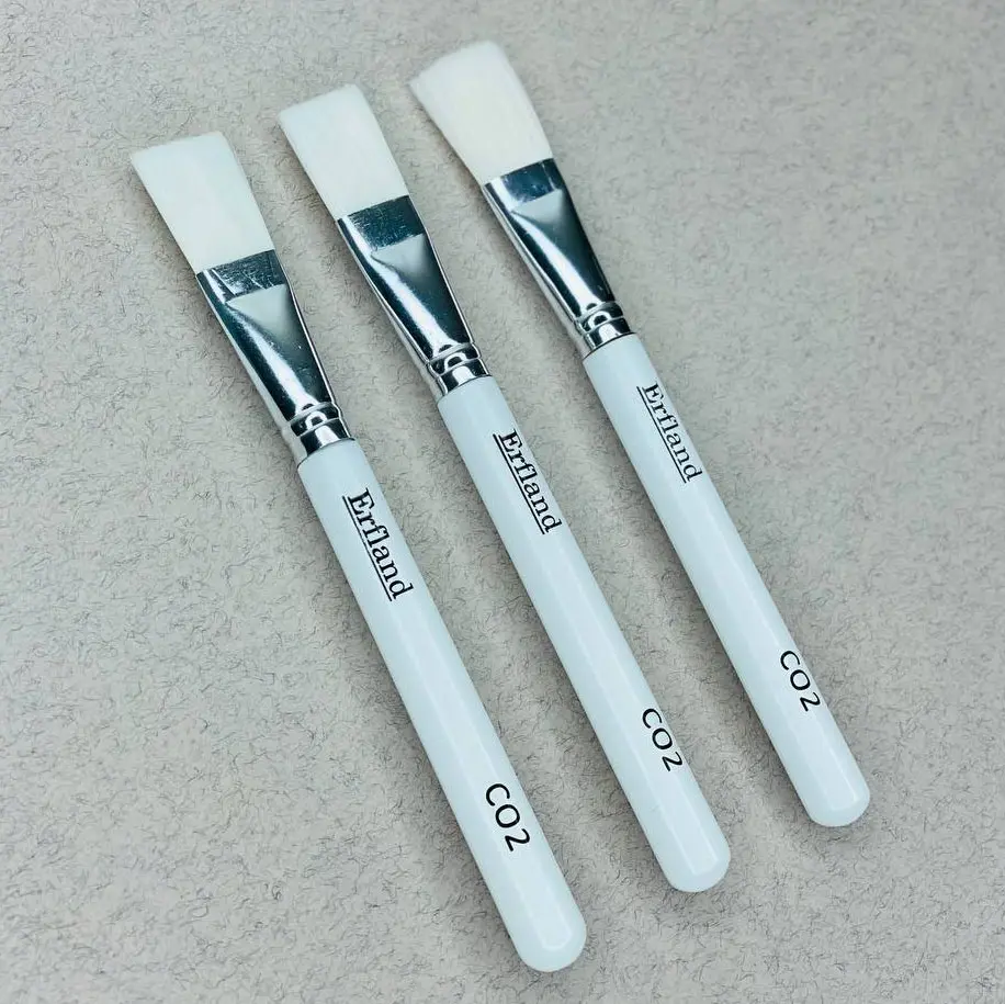 Carboxytherapy-brush,-Erfland-brand-3 براش کربوکسی تراپی ارفلند