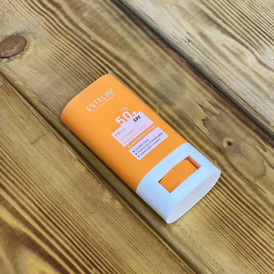 ضد آفتاب ویتامین سی استیکی استلین