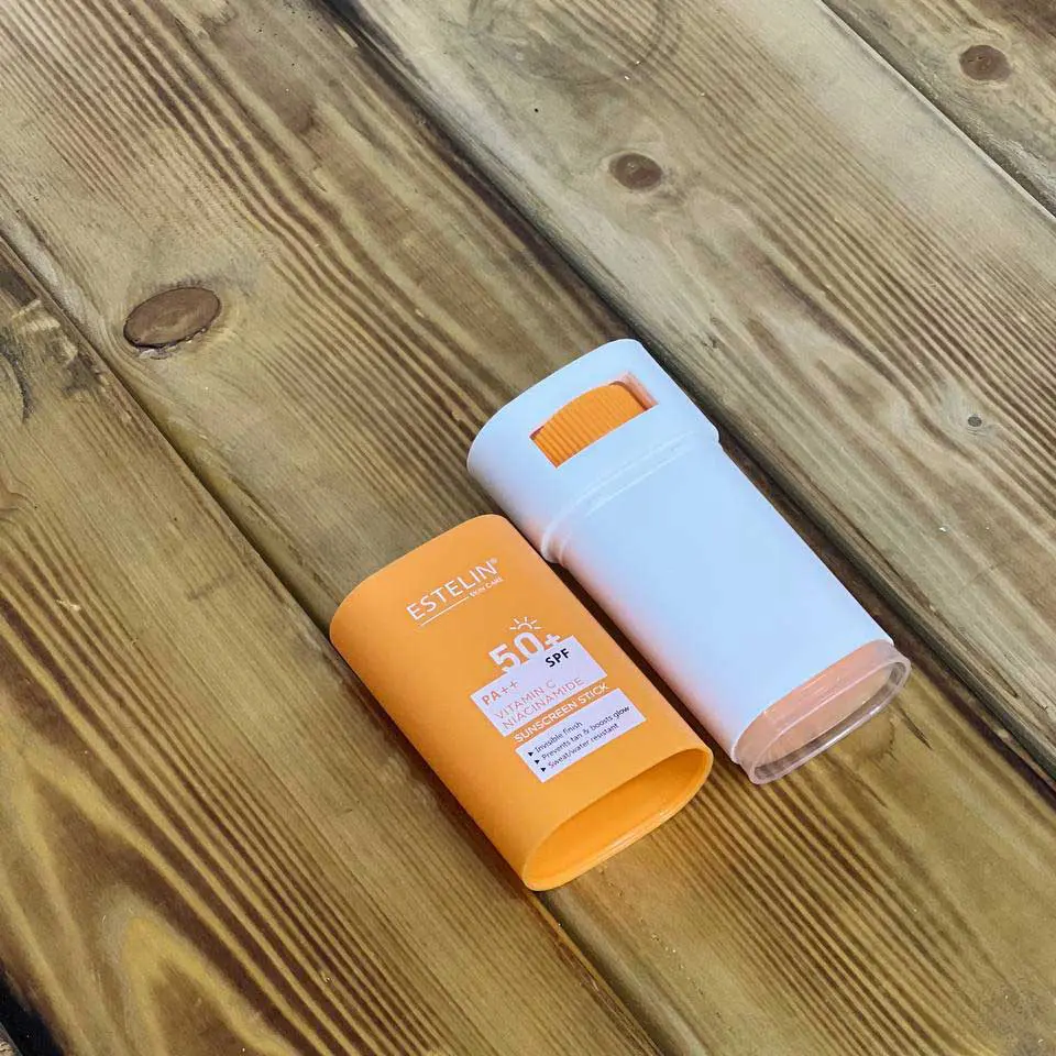 ضد آفتاب ویتامین سی استیکی استلین