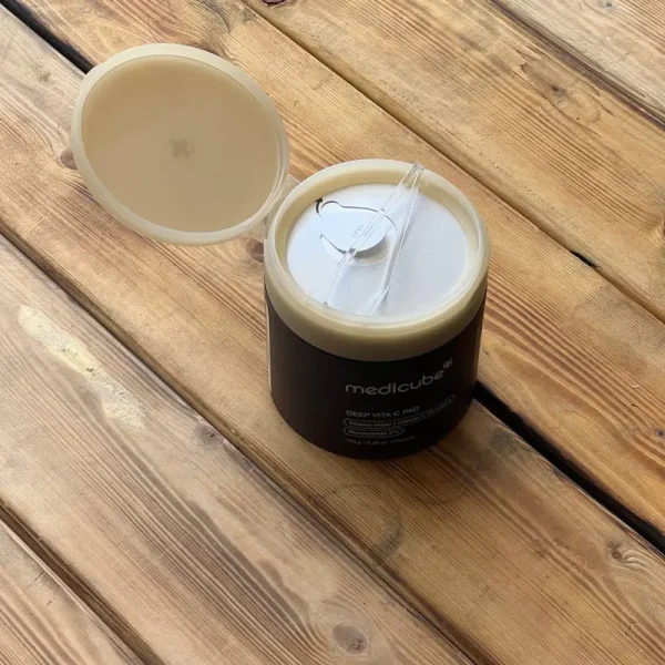 پد روشن کننده ویتامین سی مدی کیوب