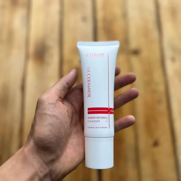 فوم شستشو ترمیم کننده سرامید استلین