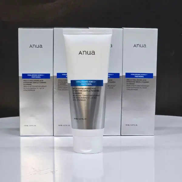 فوم شستشو هیالورونیک اسید و پنتول آ