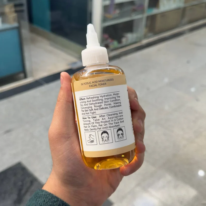 تونر پاک کننده صورت گلیکولیک اسید و سرامید سادور