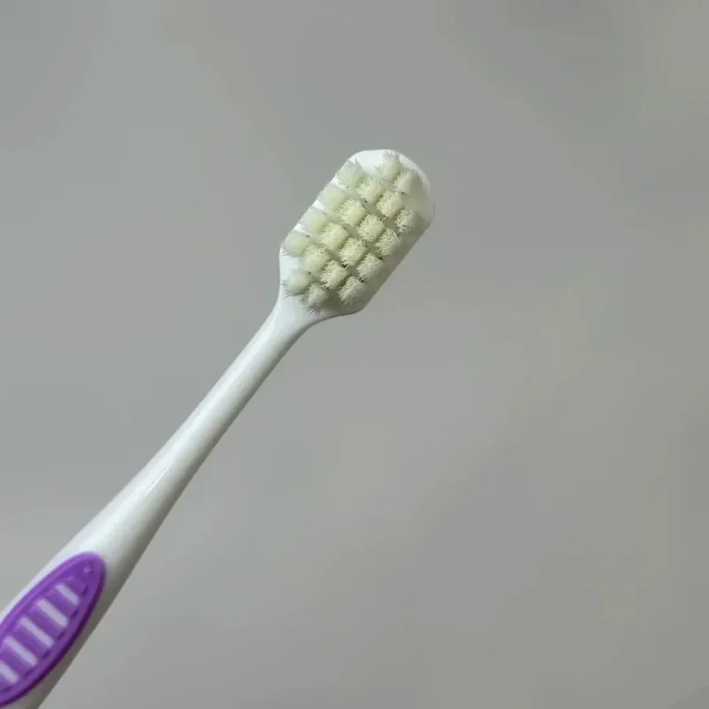 مسواک ۱۰ هزار الیاف گورال